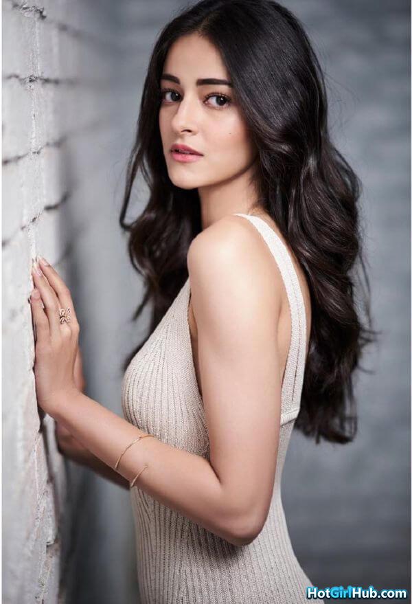 Ananya Panday Bollywood Actresses Hot and Sexy Photos 11