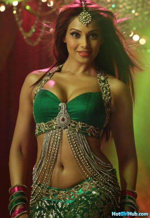 Bipasha Basu Hot Photos Bollywood Actresses Sexy Photos 555