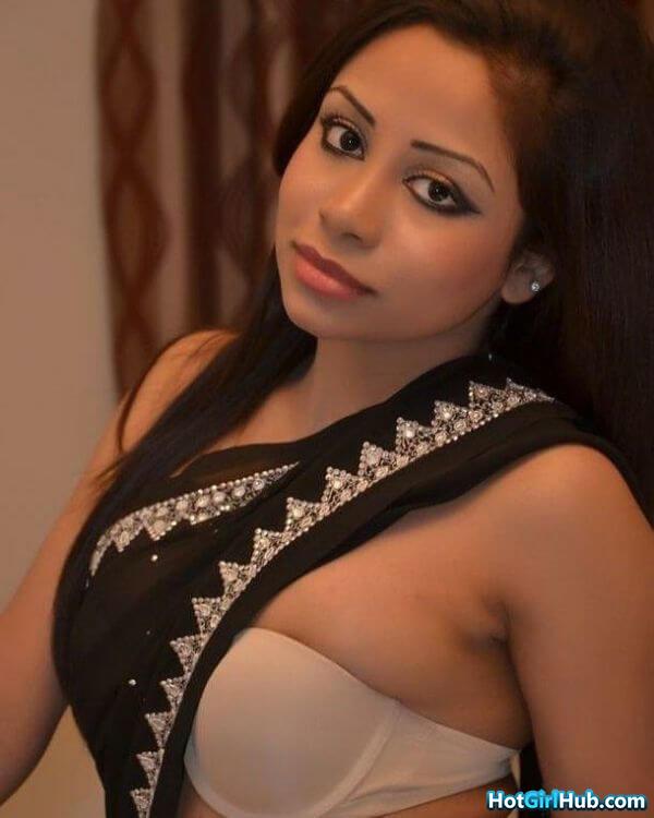 Hot Indian Beauties in Saree 5