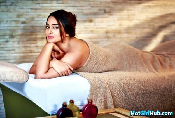 Sonakshi Sinha Hot Photos Bollywood Actresses Sexy Photos 15
