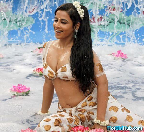 Vidya Balan Hot Photos Bollywood Actresses Sexy Photos 2