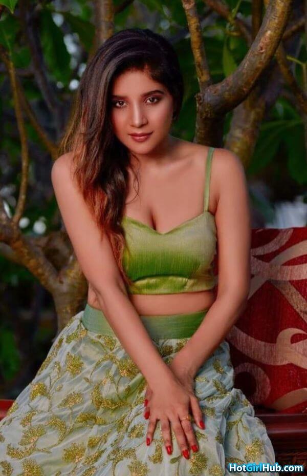 Sakshi Agarwal Hot Photos Indian Film Actress and Model Sexy Photos 10