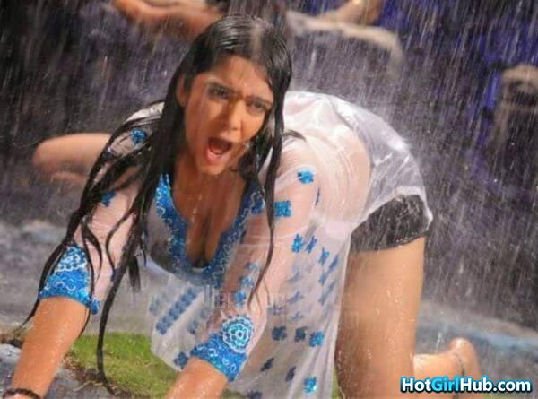 Charmy Kaur Hot Photos Telugu Actresses Sexy Photos 18