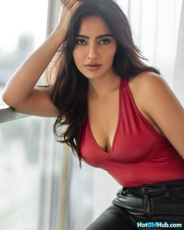 Neha Sharma Hot Photos Bollywood Actress Sexy Photos 14