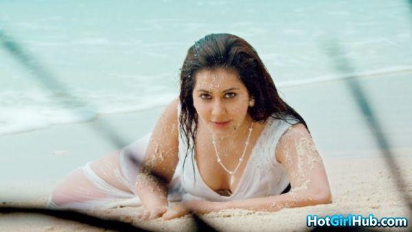 Rashi Khanna Hot Photos Indian Actress Sexy Photos 7