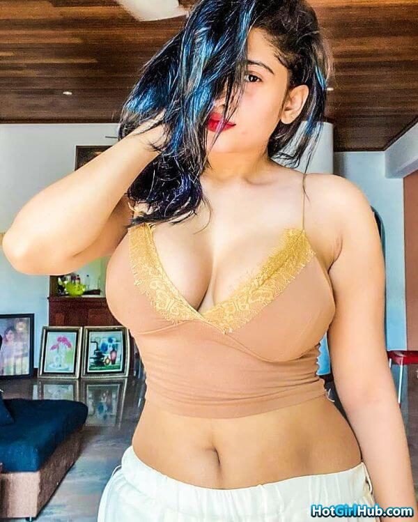 Super Hot Indian Teen Girls With Big Breast 11