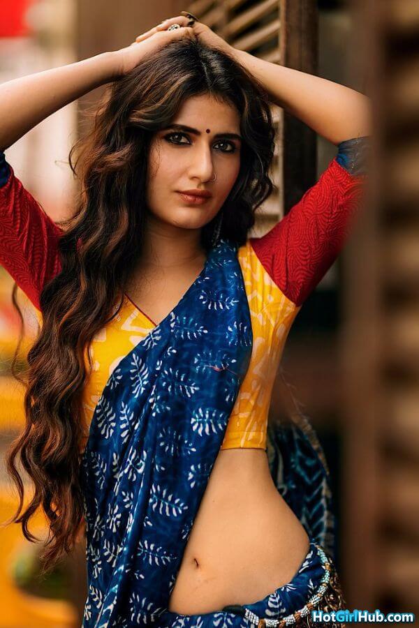 Fatima Sana Shaikh Hot Photos Bollywood Actress Sexy Photos 5