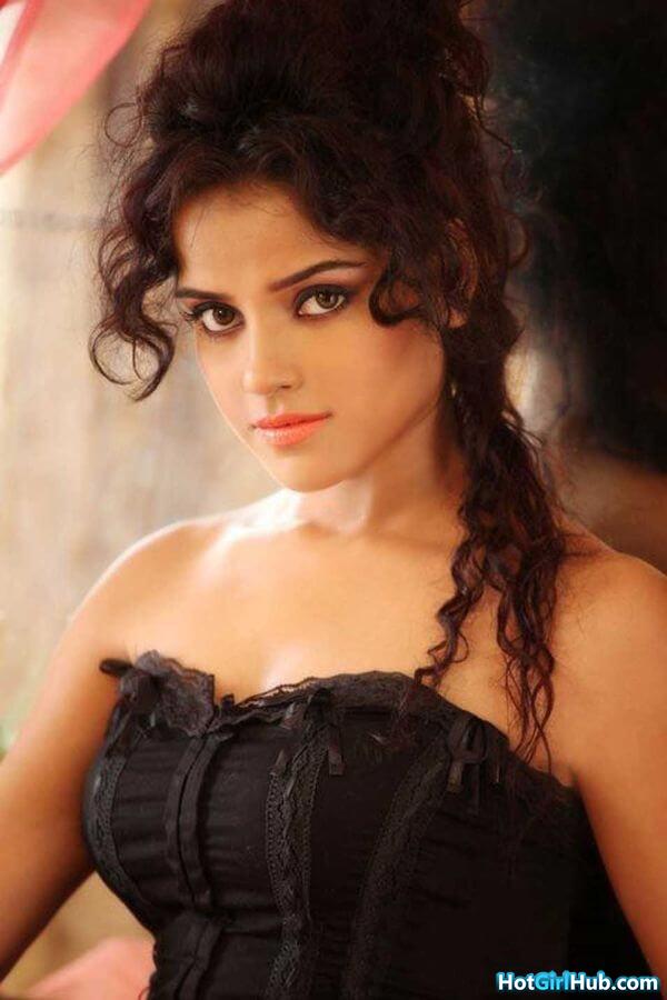 Piaa Bajpai Hot Photos Tamil Actress Sexy Photos 8