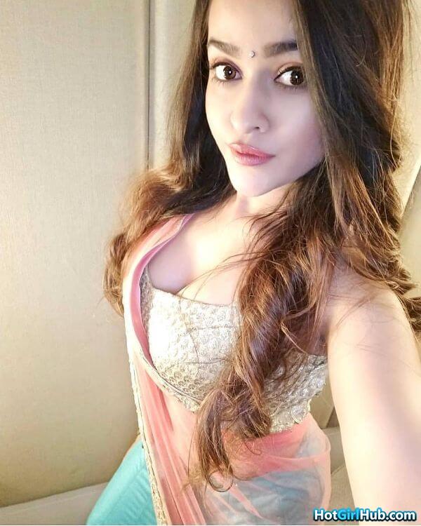 sexy desi indian girls deep cleavage 4