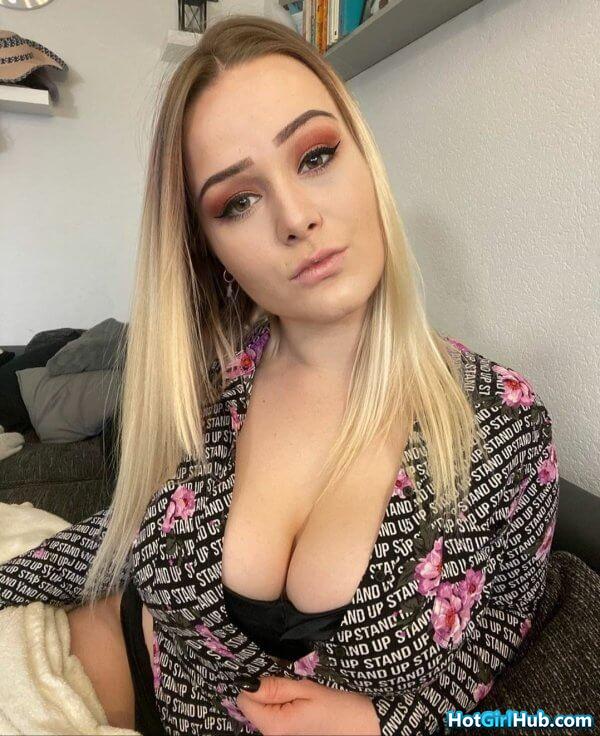 sexy teen girl with huge boobs 5