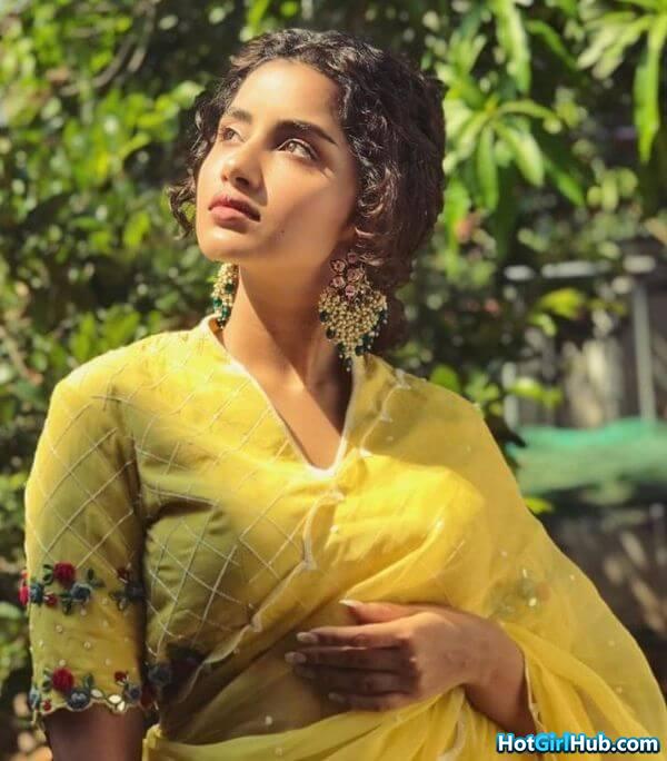 Anupama Parameswaran Hot Photos Malayalam Actress Sexy Pics 8