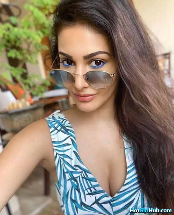 Amyra Dastur Hot Photos Bollywood Actress Sexy Pics 7