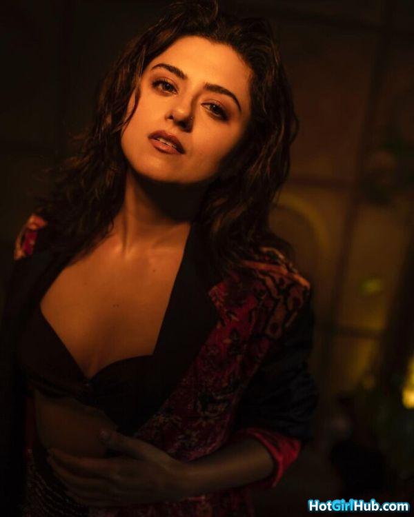 Sexy Ridhi Dogra Hot Indian Television Actress Pics 6