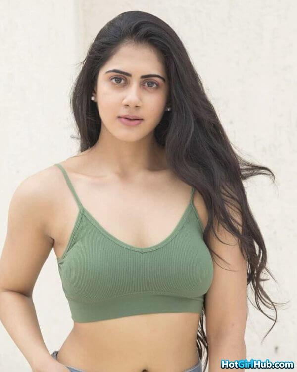 Sexy Gehna Sippy Hot Telugu Actress Pics 10