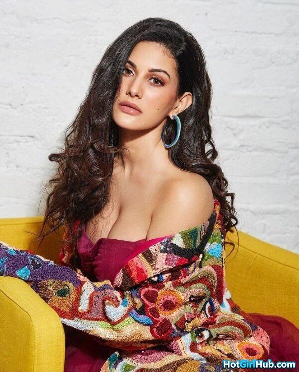 Sexy Amyra Dastur ​hot Bollywood Actress Pics 11