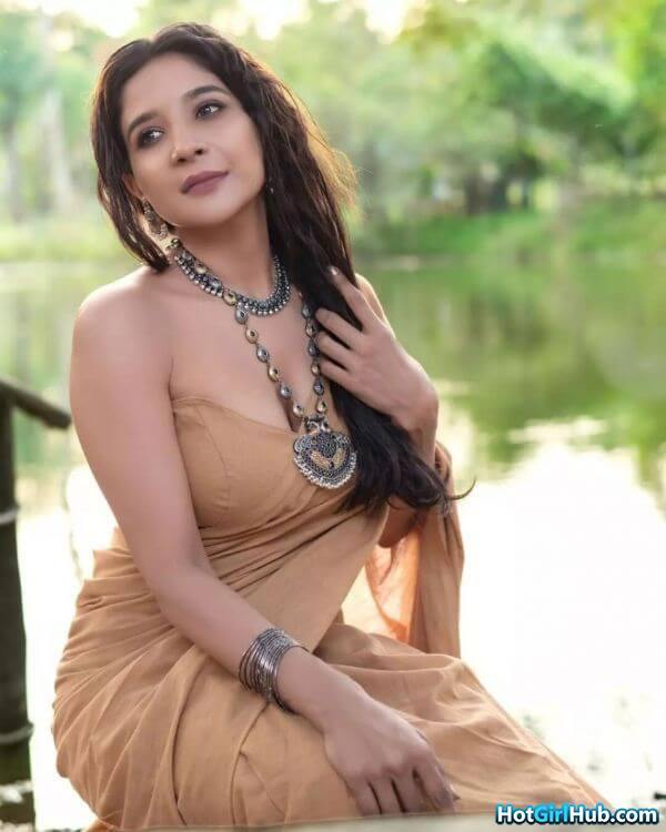 Sexy Sakshi Agarwal ​hot Indian Actress Pics 9