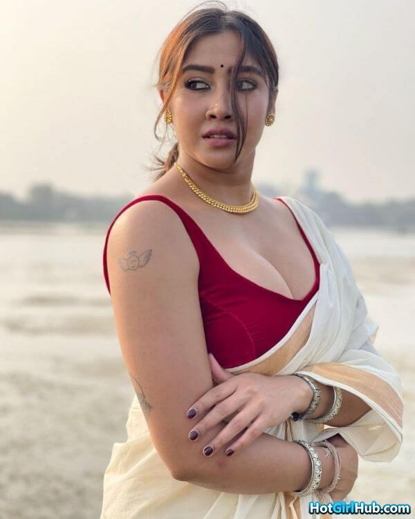 Sexy Sofia Ansari ​hot Indian Tiktok Star Pics 10