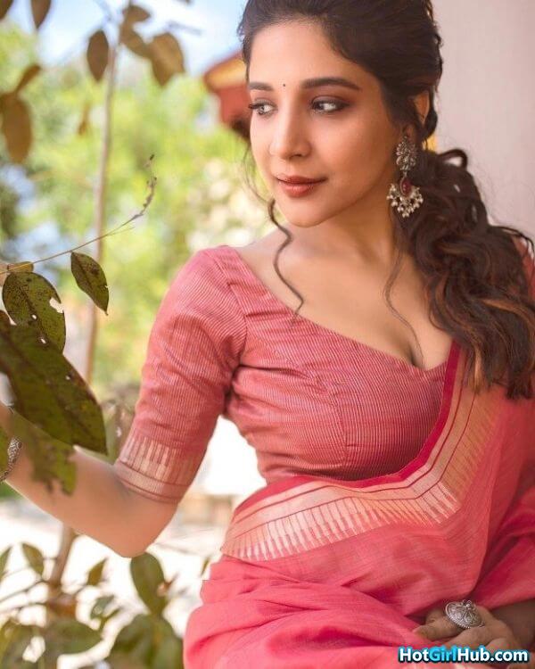 Sexy Sakshi Agarwal ​hot Malayalam Films Actress Pics 2