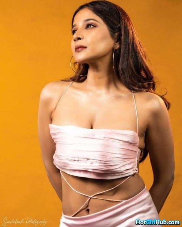 Sexy Sakshi Agarwal ​hot Malayalam Films Actress Pics 7