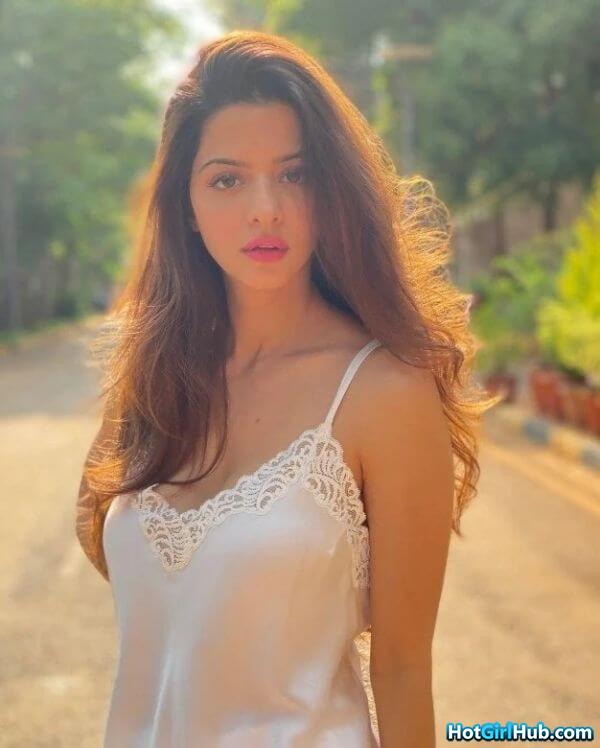 Sexy Vedhika Kumar ​hot Indian Actress Pics 8