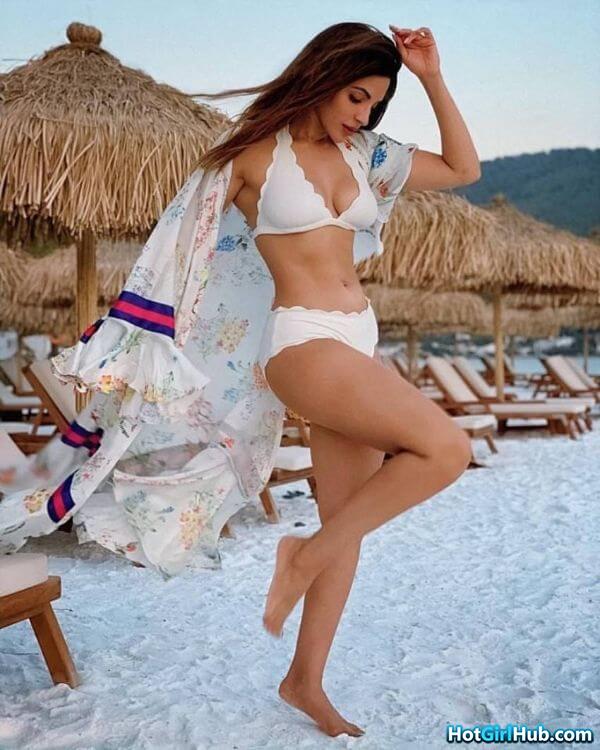 Sexy Shama Sikander ​hot Bollywood Actress Pics 4
