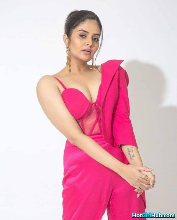 Sexy Sree Mukhi ​hot TV Actress Pics 8