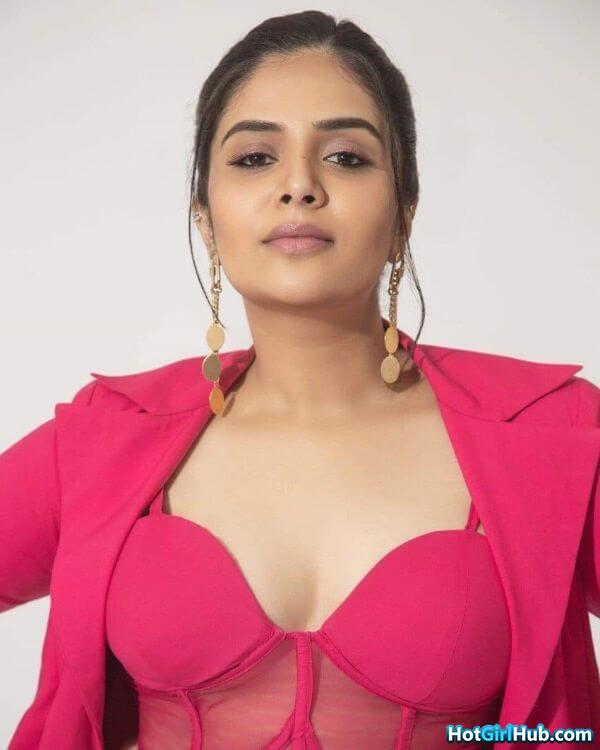 Sexy Sree Mukhi ​hot TV Actress Pics 9