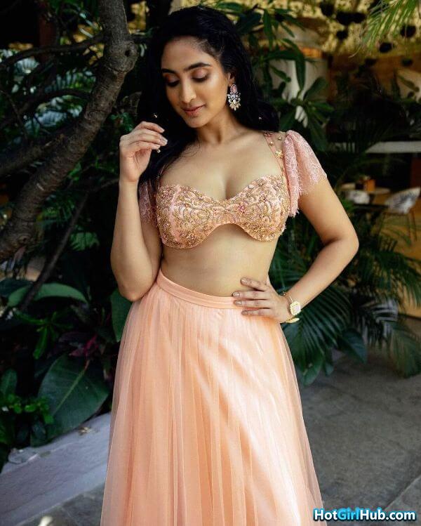 Hot Malayalam Actress Deepti Sati Big Boobs 8