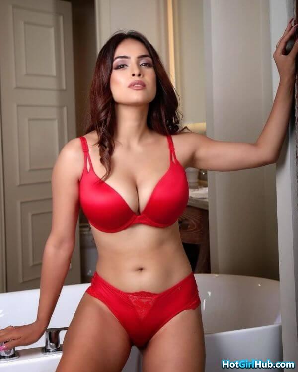 Hot Punjabi Flim Actress Neha Malik Big Boobs 5