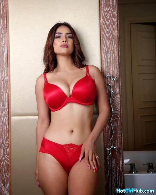 Hot Punjabi Flim Actress Neha Malik Big Boobs 8
