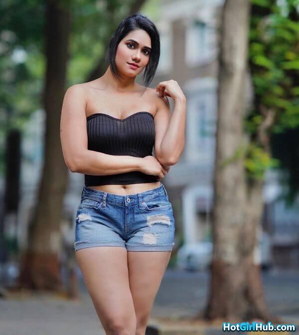 Hot Richi Shah Big Tits Instagram Models 7