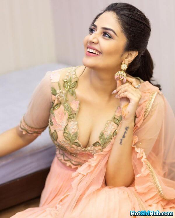 Hot Telugu Cinema Actress Sreemukhi Big Boobs 4