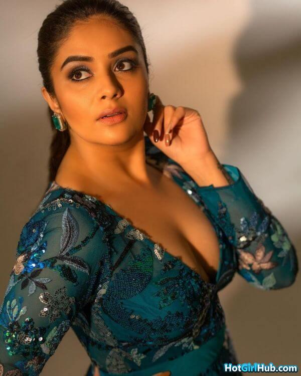 Hot Telugu Cinema Actress Sreemukhi Big Boobs 9