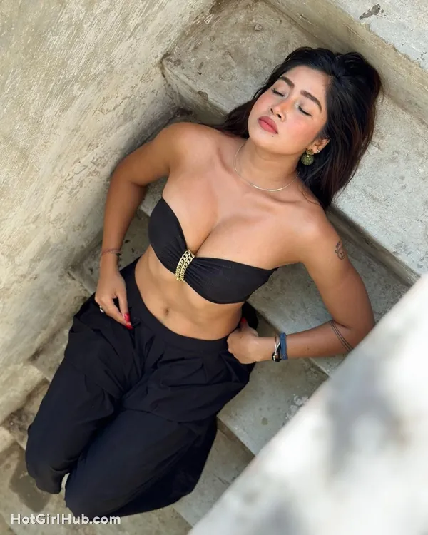 Hot Sofia Ansari Big Boobs Instagram Models 4