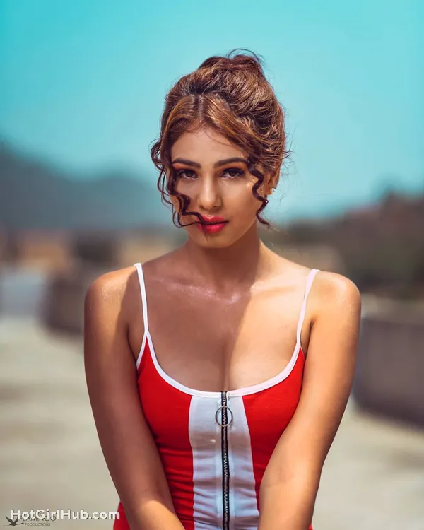 Hot Kimaya Kapoor Big Boobs Instagram Model 12