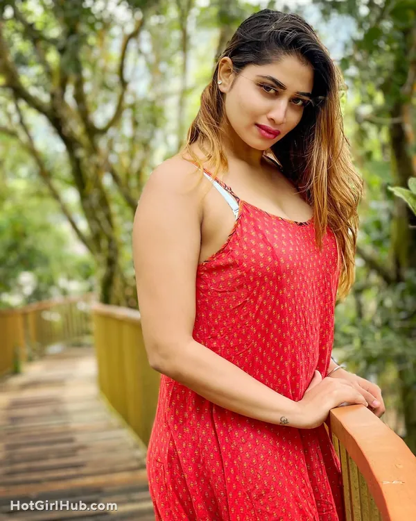 Hot Shivani Narayanan Big Boobs Instagram Model 6