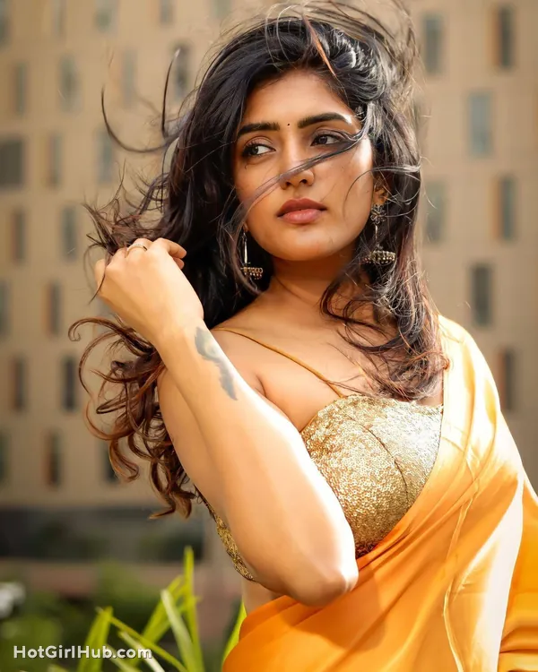 Hot Telugu Films Actress Eesha Rebba Big Boobs 12