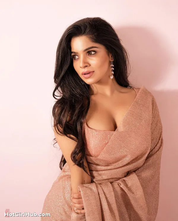 Hot Divyabharathi Big Boobs Instagram Model (6)