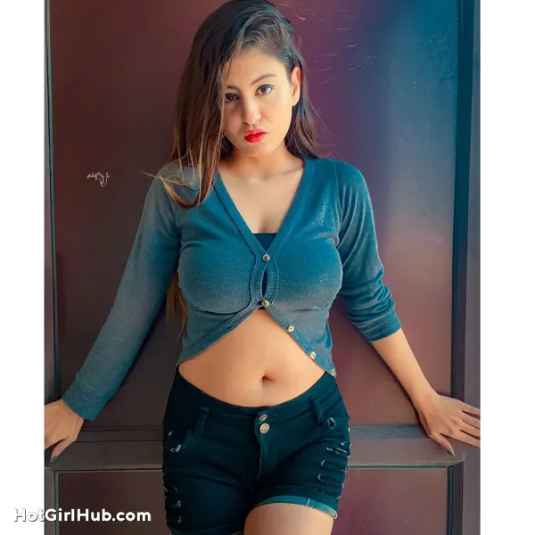 Hot Priya Maggo Big Boobs Instagram Model (7)