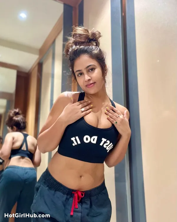Hot Shobhita Rana Big Boobs Instagram Model (5)