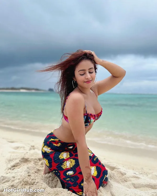 Hot Shobhita Rana Big Boobs Instagram Model (6)
