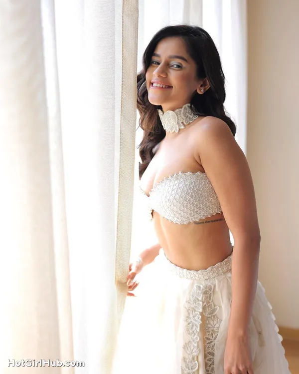 Hot Meghna Kaur Big Boobs Instagram Model (2)