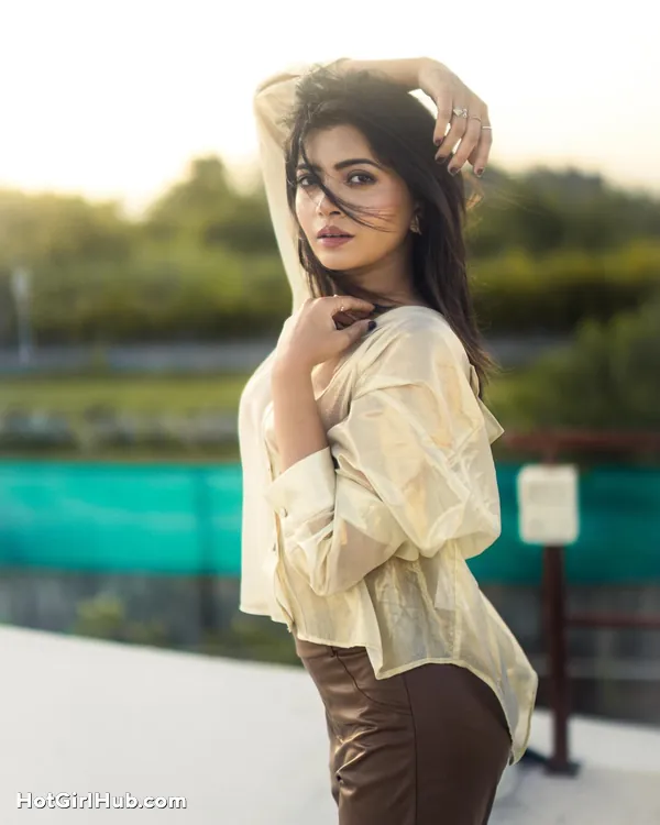 Ruchira Jadhav Sexy Photos That Made Our Heart Skip a Beat (11)
