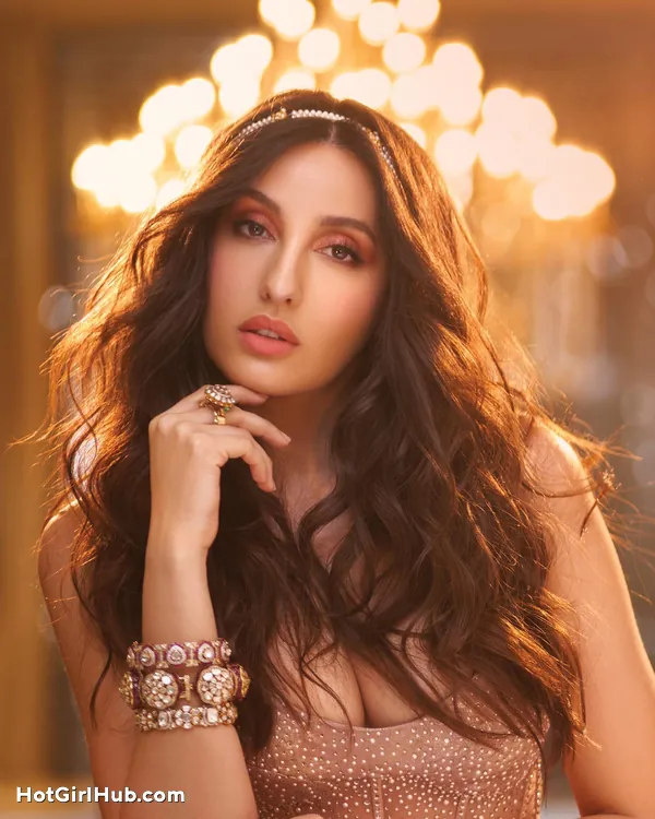 Nora Fatehi Hot Sizzling Photos That Will Raise Your Eyebrow (10)
