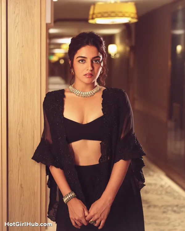 Wamiqa Gabbi Hot & Spicy Photos That You Need to See Twice (10)