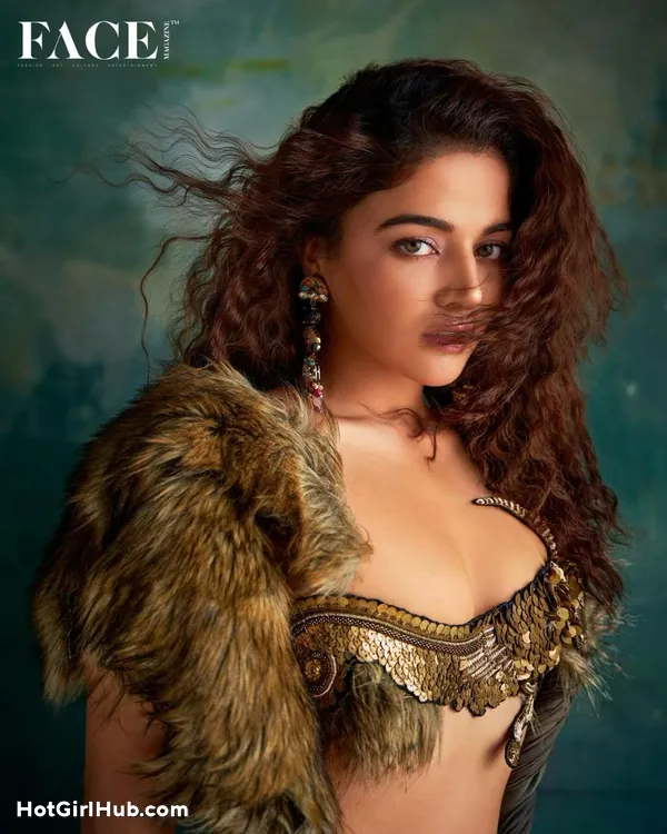 Wamiqa Gabbi Hot & Spicy Photos That You Need to See Twice (4)