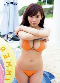 Jun Amaki Big Boobs Japanese Girl Strips Top Flashing Huge Boobs
