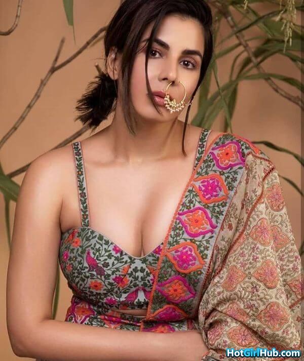 cute indian girls with big boobs 17