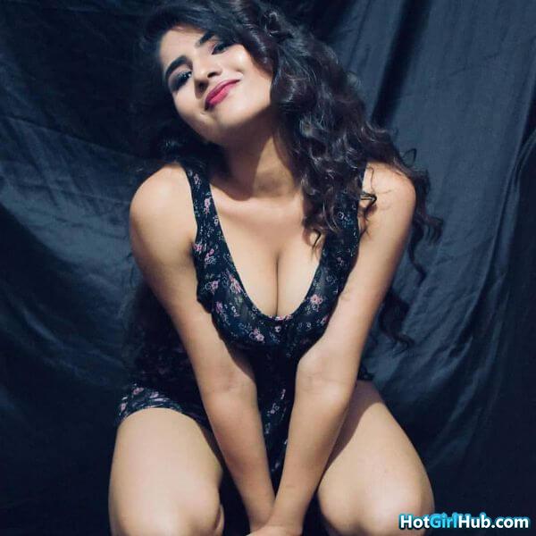 Indian desi cute teen girls with big tits 28