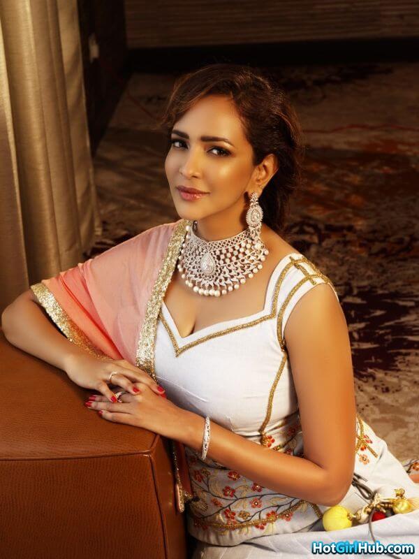 Lakshmi Manchu Hot Photos Telugu Actress Sexy Photos 18